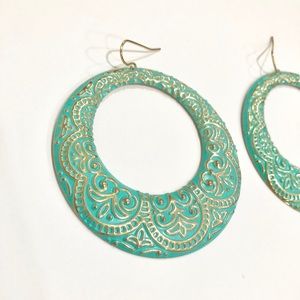 Tiffany blue color hoops with gold details. *SALE*
